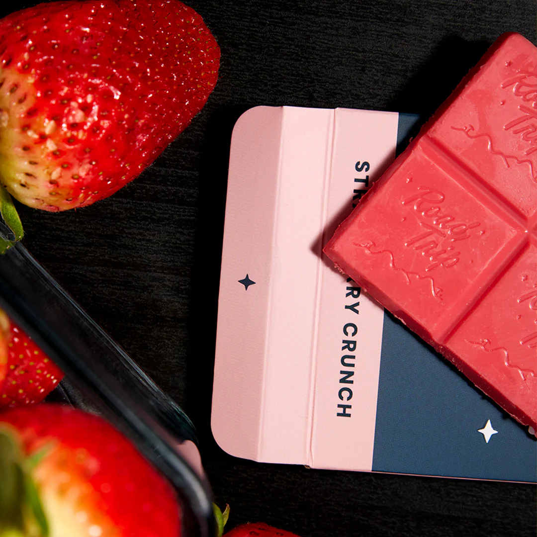 Desert Stardust Mushroom Chocolate Bar - Strawberry Crunch - Image 4